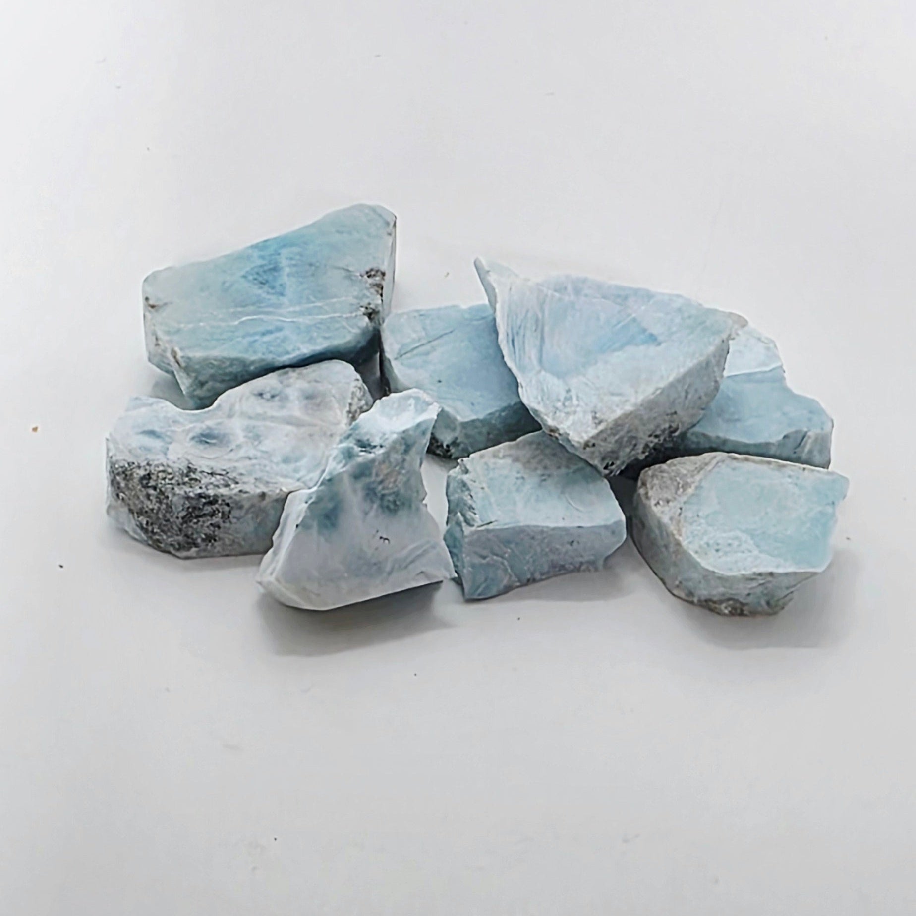 Larimar raw – Peace, Serenity & Divine Feminine