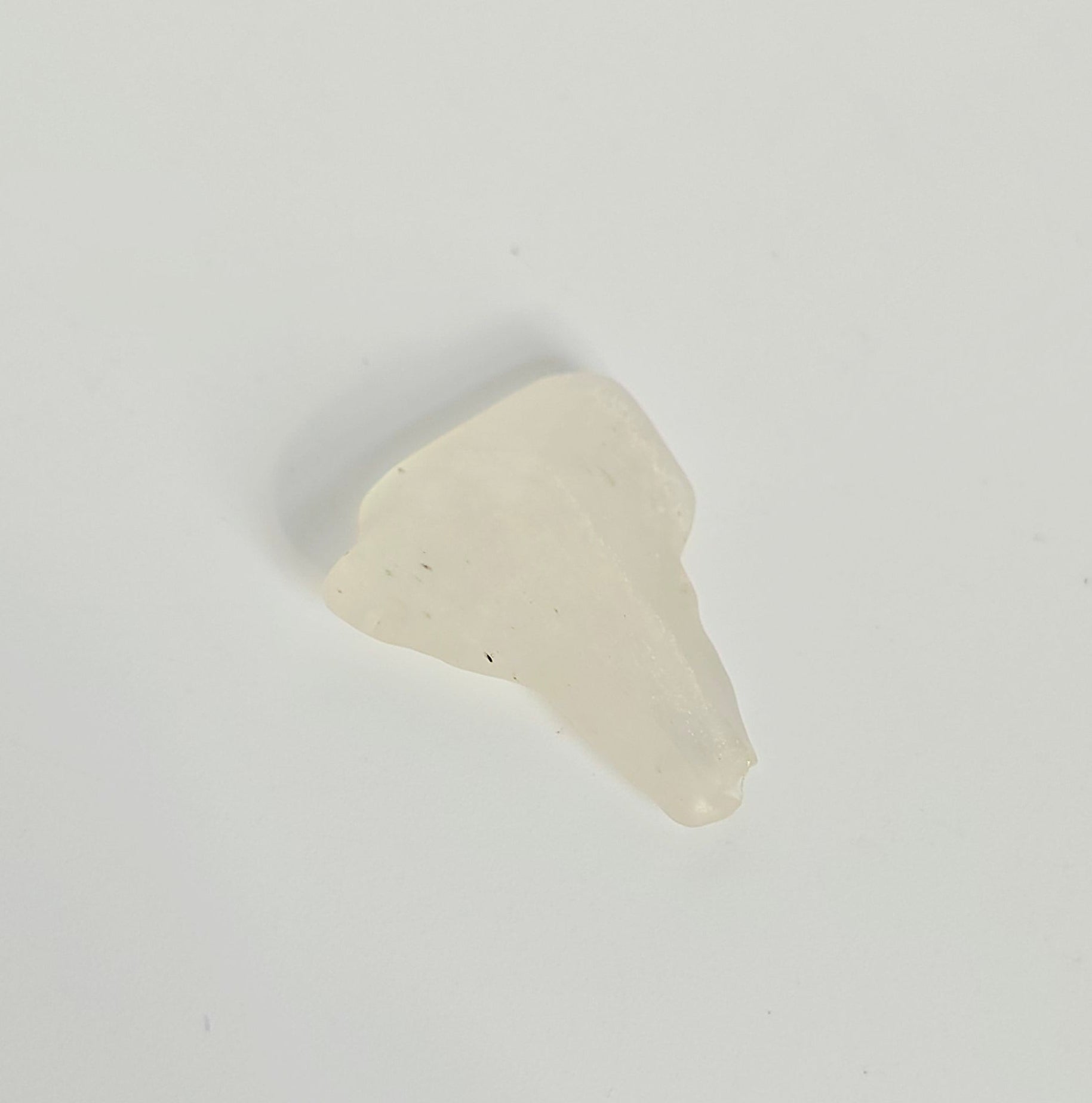 Libyan Desert Glass – Golden Tektite & Solar Energy (02)