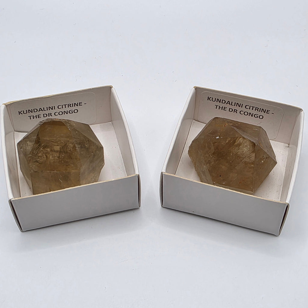 Natural Citrine Point – Congo – Genuine Natural Colour – Not Heat Treated – 6-7cm