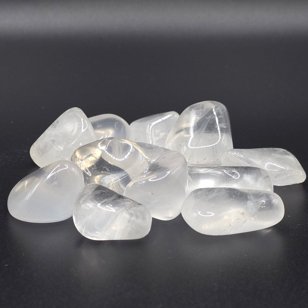 Clear Quartz Tumbled Stone – 2-3cm – Master Healer & Amplifier