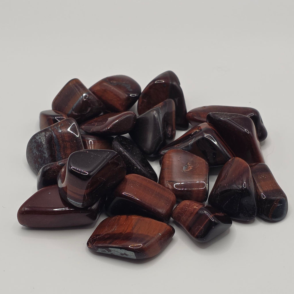 Red Tiger Eye – The Stone of Confidence and Courage