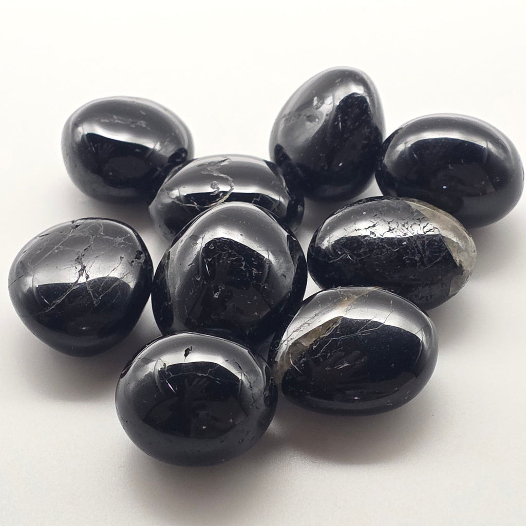 Black Tourmaline Tumbled Stone – 2-3cm – Protection & Grounding