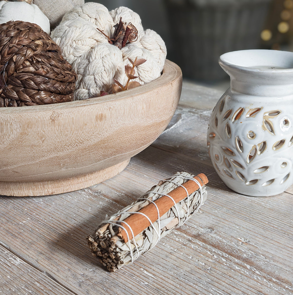 Cinnamon & White Sage Smudge Stick – California