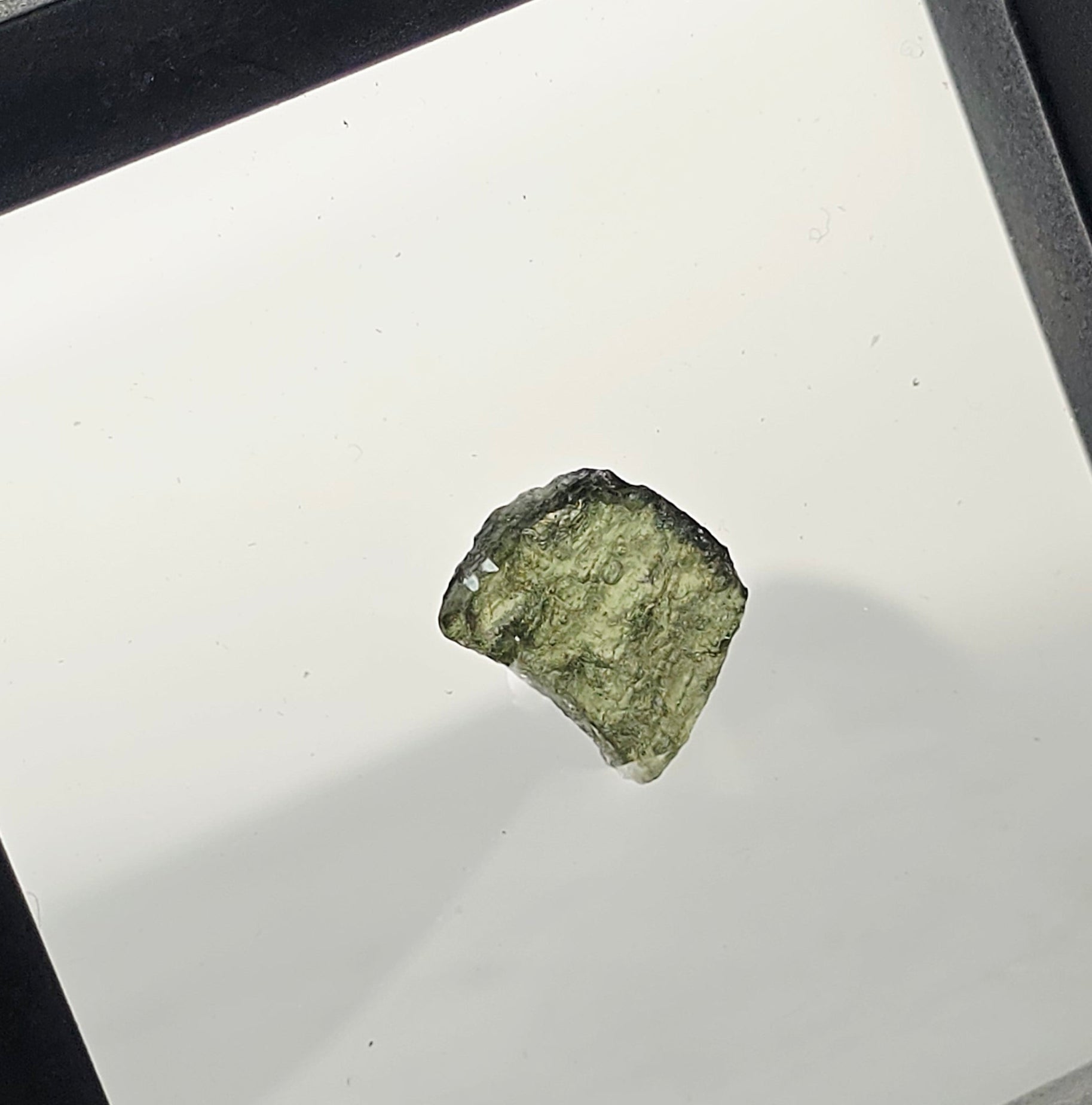 Genuine Moldavite Raw Chip – Transformation & High Vibration 0.8-0.9G