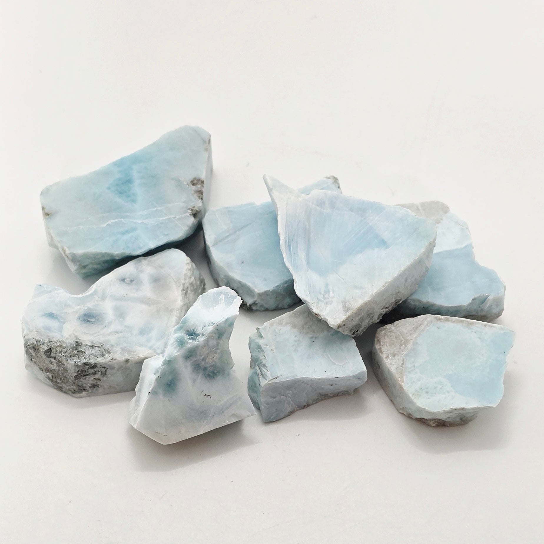 Larimar raw – Peace, Serenity & Divine Feminine