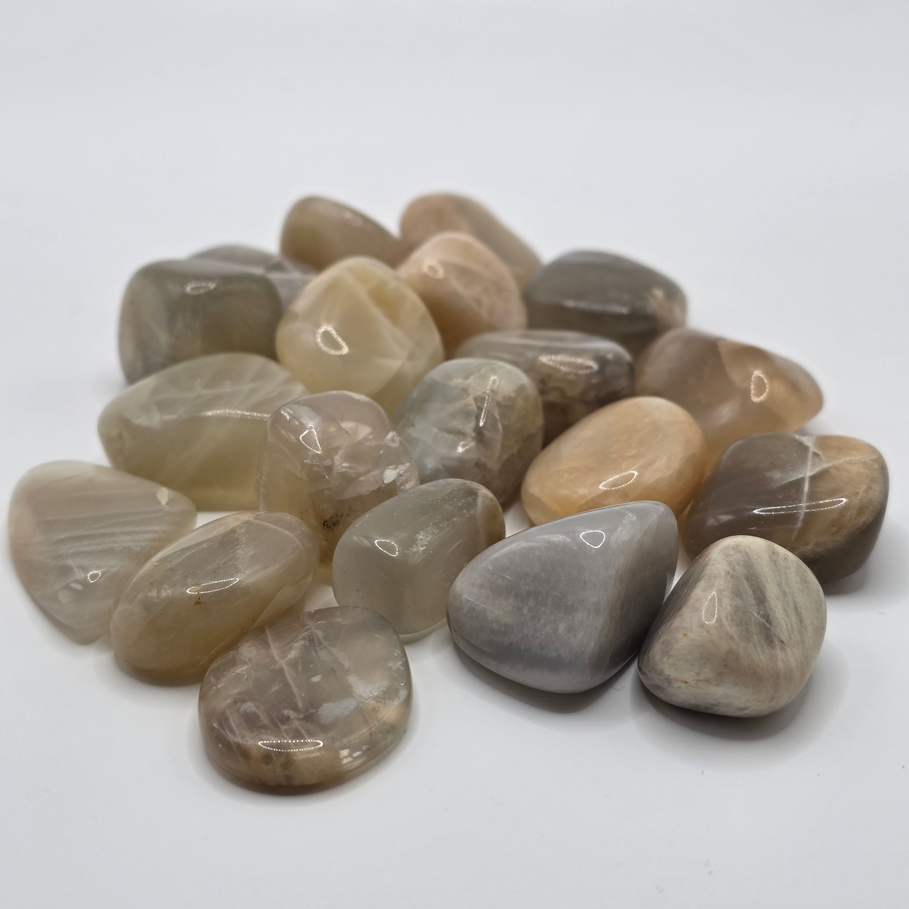 Pastel Moonstone Tumbled Stone – Moon Magic & Intuition – Soft Pink, Peach & White
