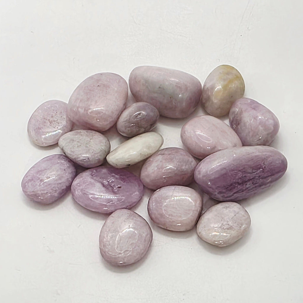Kunzite Tumblestones – Emotional Healing & Unconditional Love