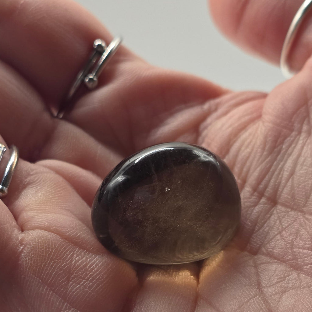 Smoky Quartz Tumbled Stone – Medium (2-3cm) – Grounding & Protection